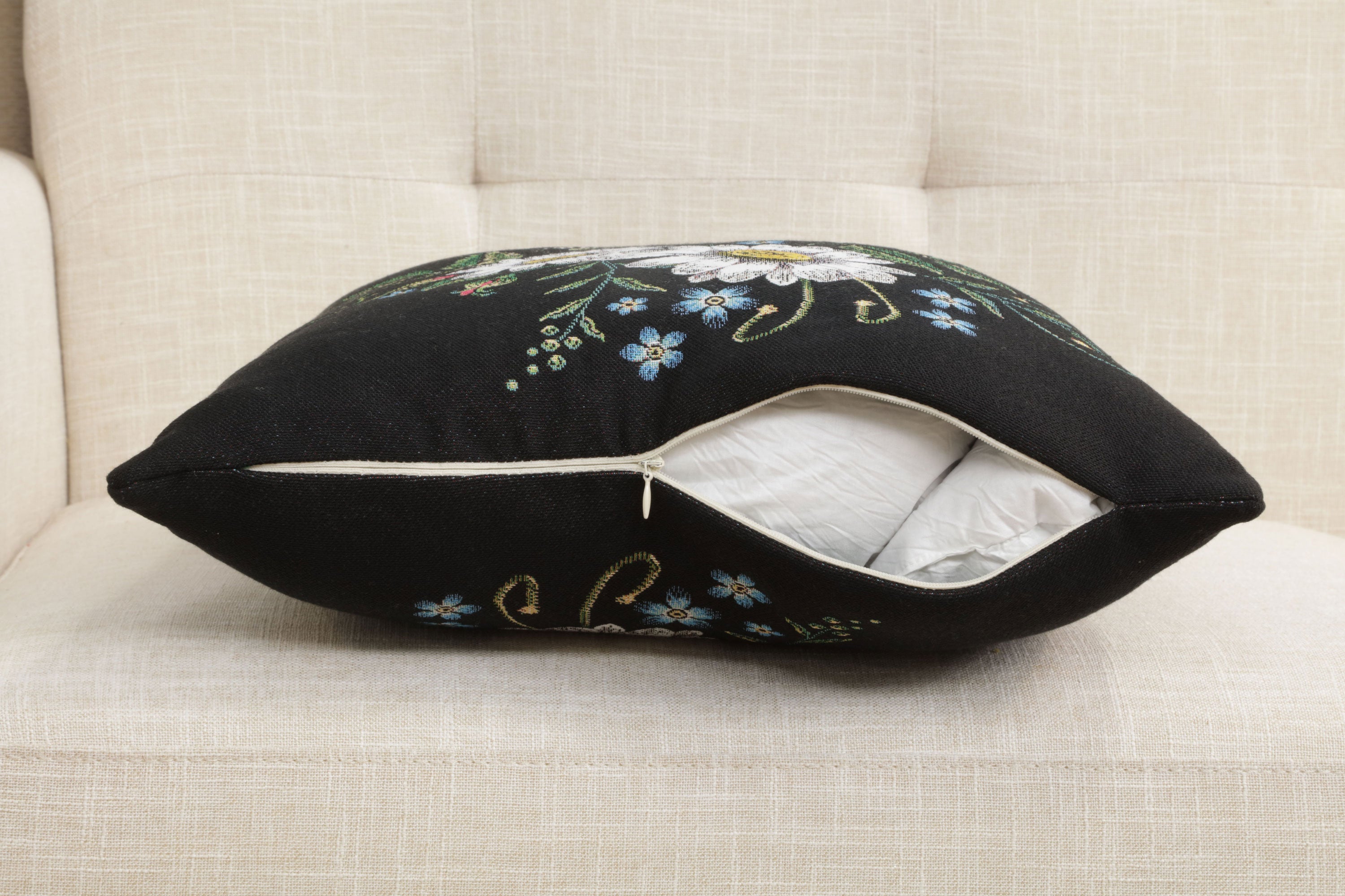 Barleta Cushion  Cover